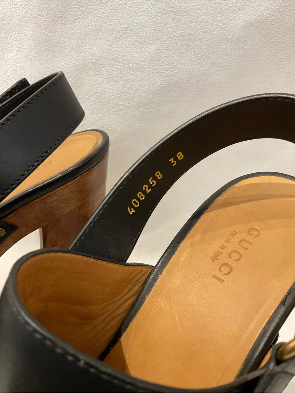 Gucci Clogs - Picture 6 of 6